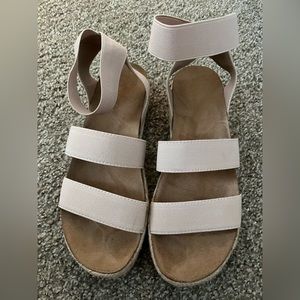 Francesca flatforms
